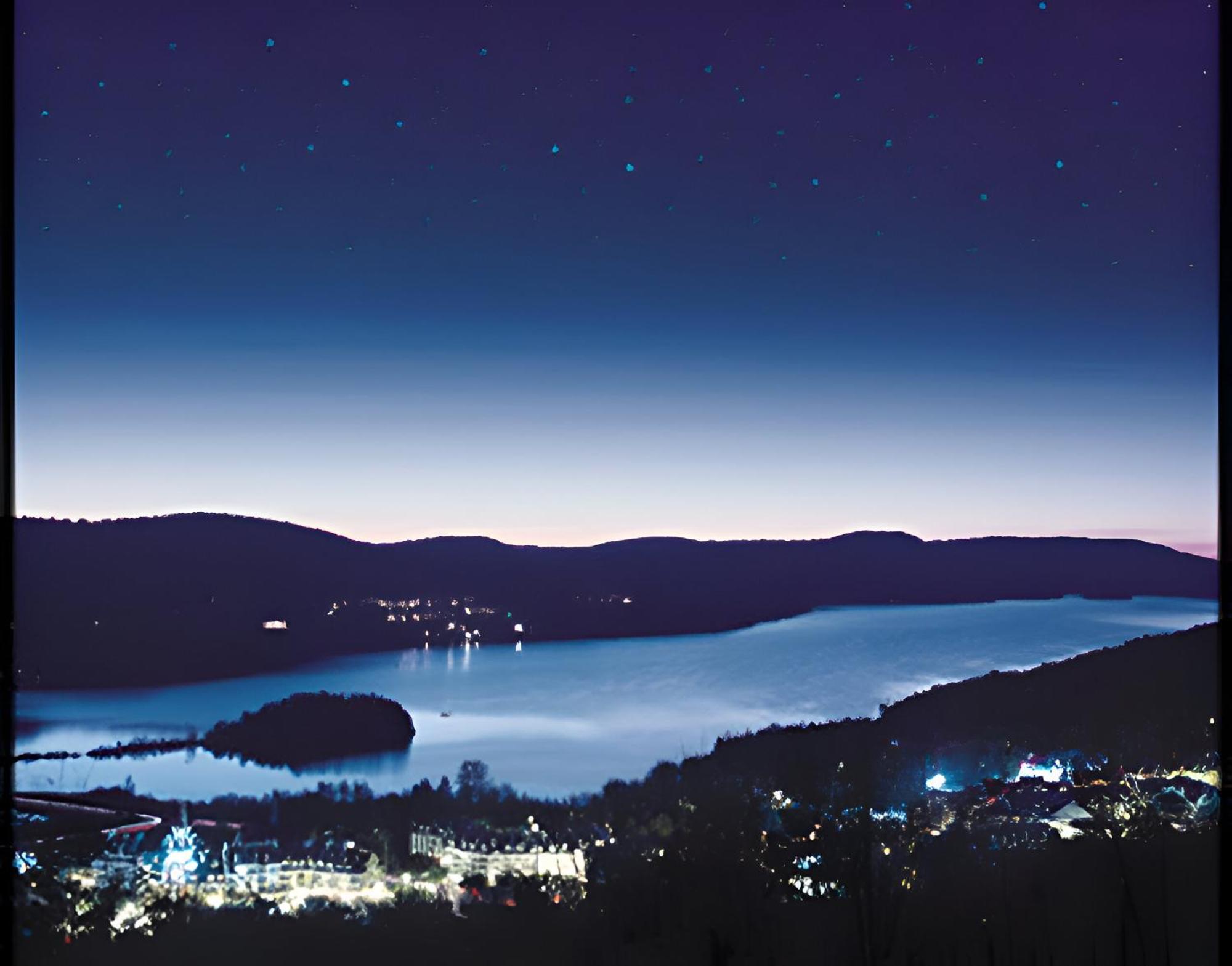 Luxurious Equinoxe Ski-In/Ski-Out Mont-Tremblant Exterior photo